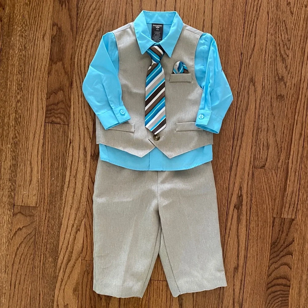 Docker’s toddler 4-piece suit